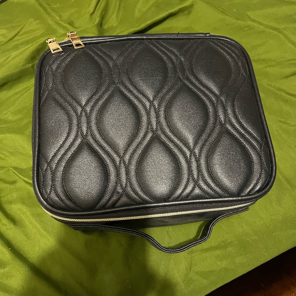 Makeup Organizer - image 1